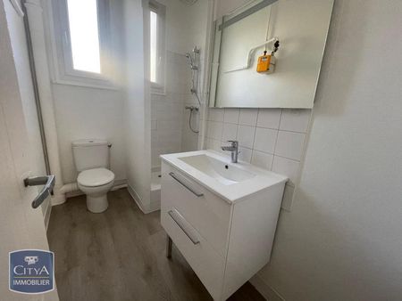 Location Appartement 2 pièces 46m² CLERMONT FERRAND 63000 - Photo 5