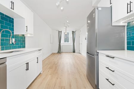 For Lease - 16 Rosemount Avenue Unit# Lower, Toronto, Ontario - Photo 4