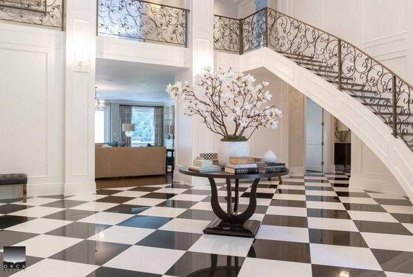 2936 Rosebery Avenue, West Vancouver - Photo 1