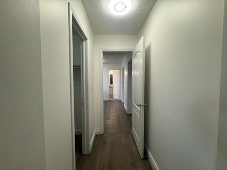 For Lease - 1684 Norris Circle, Milton, Ontario - Photo 3