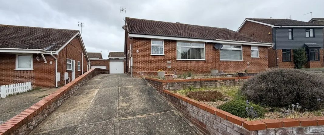 Brook Close, Carlton Colville - Photo 1
