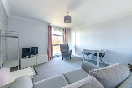 2 bed flat to rent in Lydford Court, Kingston Park, NE3 - Photo 5