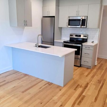 2 CH - 1 SDB - Montreal - $1,895 /mo - Photo 3