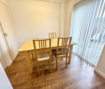 Manor Gardens, Wardley, Gateshead, Tyne and Wear, NE10 8UZ - Photo 5