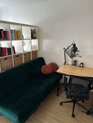 Pronájem bytu 1+kk • 31 m² bez realitkySvojšovická, Praha - Záběhlice - Фото 1