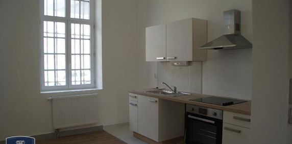 Location Appartement 3 pièces 55m² CAMBRAI 59400 - Photo 2