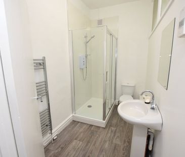 Clarendon House, Clampet Lane, Teignmouth, Devon, TQ14 - Photo 5