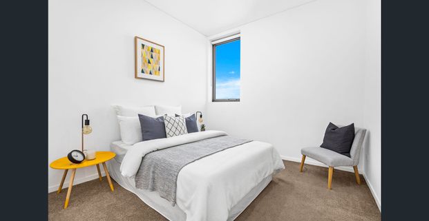 Contemporary Three-Bedroom Home in Prime Rosebery Location - Photo 1