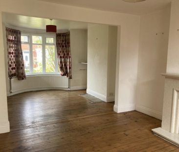 3 bedroom semi-detached house to rent - Photo 6
