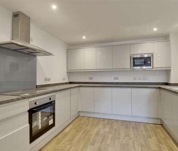 Stride Avenue, Portsmouth, PO3 - Photo 5