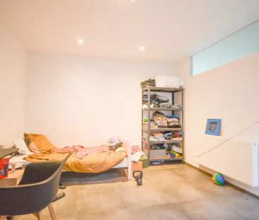 Ruim en modern gelijkvloers appartement met binnentuin te Staden - Foto 4