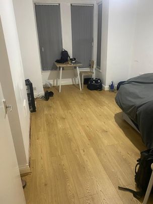 Studio Flat, Conway Drive, LS8 - Photo 1