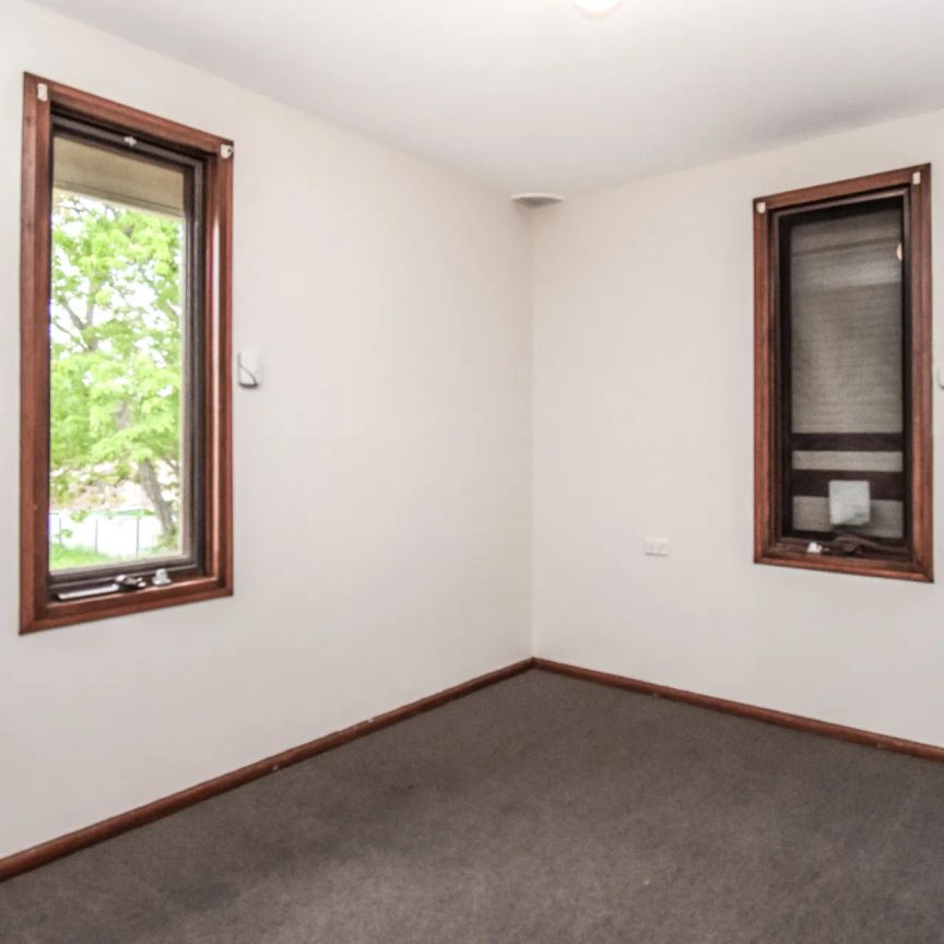 Affordable & Comfortable 3-Bedroom Home - Photo 1