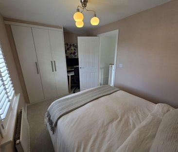 2 bedroom semi-detached house to rent - Photo 5