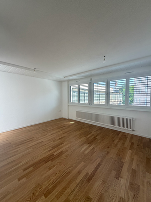 Appartement de 2.5 pièces fraîchement rénové - Photo 1