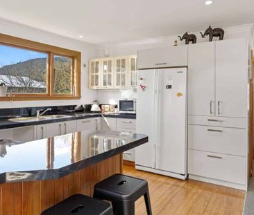 Tidy 3 bedroom home - Photo 1