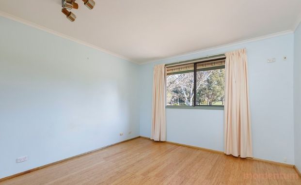 1 Warby Place, Charnwood ACT 2615 - House For Rent | Domain - Photo 1