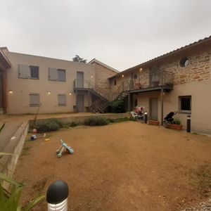 Appartement - T2 - ST ROMAIN AU MONT D OR - Photo 2