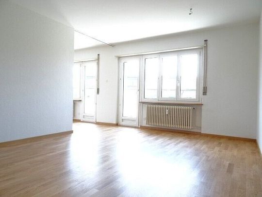 4-room apartment in the city center, 88 m², 1st floor - Photo 1