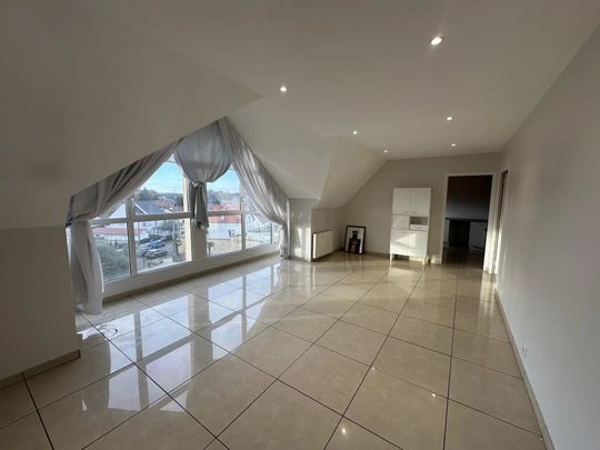 Location Appartement 4 pièces 103m² OZOIR LA FERRIERE 77330 - Photo 1