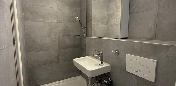 Saniertes Studio im 2. Stock - Photo 2