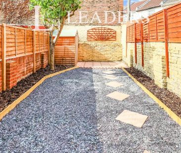 2 bedroom terraced house to rent - Photo 1