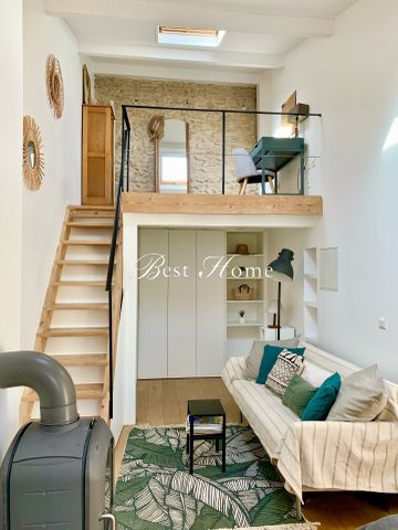 A louer, Coup de coeur, Nîmes Croix de Fer, charmante maison de ville meublée avec jardin arboré - Photo 3