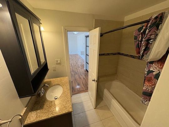 For Lease - 2851 Kingston Road Unit# C2, Toronto, Ontario - Photo 1