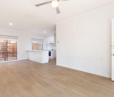 Freshly Renovated 2 Bedroom Home with Lawn & Garden Maintenance Inc... - Photo 2