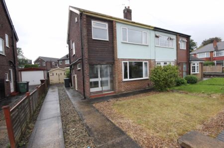 4 Bed - 17 St Anne’s Drive, Headingley, Leeds - LS4 2SA - Student - Photo 3