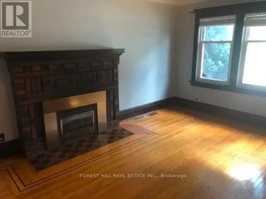 76 WEXFORD AVENUE S - Photo 1