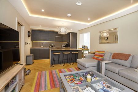 Stylish 2 bedroom part furnished apartment located in the Hudson Quarter development with allocated parking - Photo 5