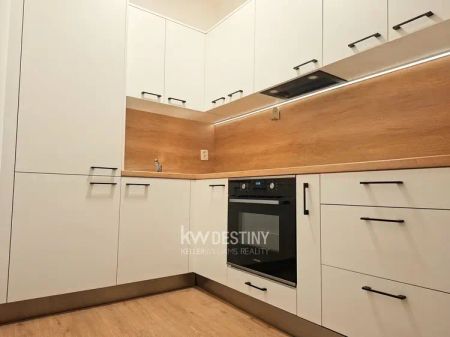 Pronájem bytu s balkonem, 2+1 - 47 m - Photo 3
