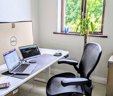 17 Alma Park, Monkstown, Blackrock, Co. Dublin - Photo 1