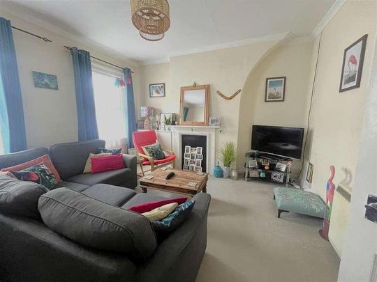 Windsor Street, Salisbury, SP2 - Photo 1