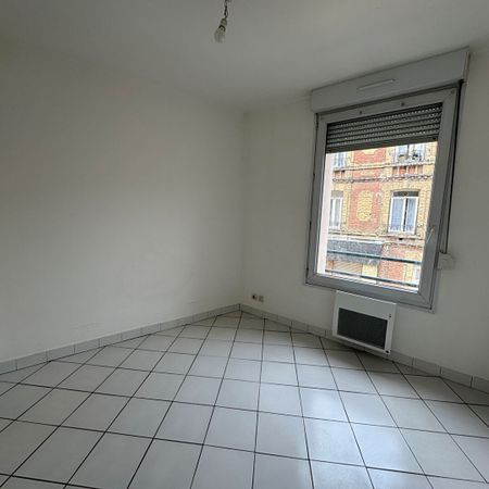 Location Appartement 2 pièces 29m² - Photo 3