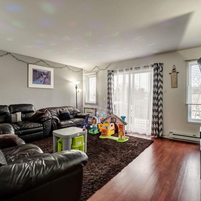 1428 Boulevard Maloney Est (Gatineau) Spacieux 5 1/2 - Photo 1