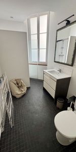 A louer T2 meublé rénové-Proche place St Bernard - Photo 4