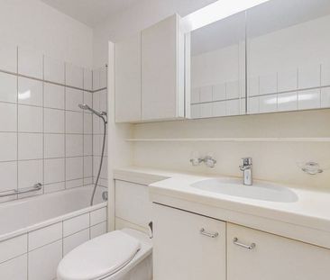 2.5 Zimmer, 49 m², 1. Stock - Photo 4