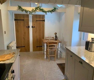 1 bedroom semi-detached house to rent - Photo 6