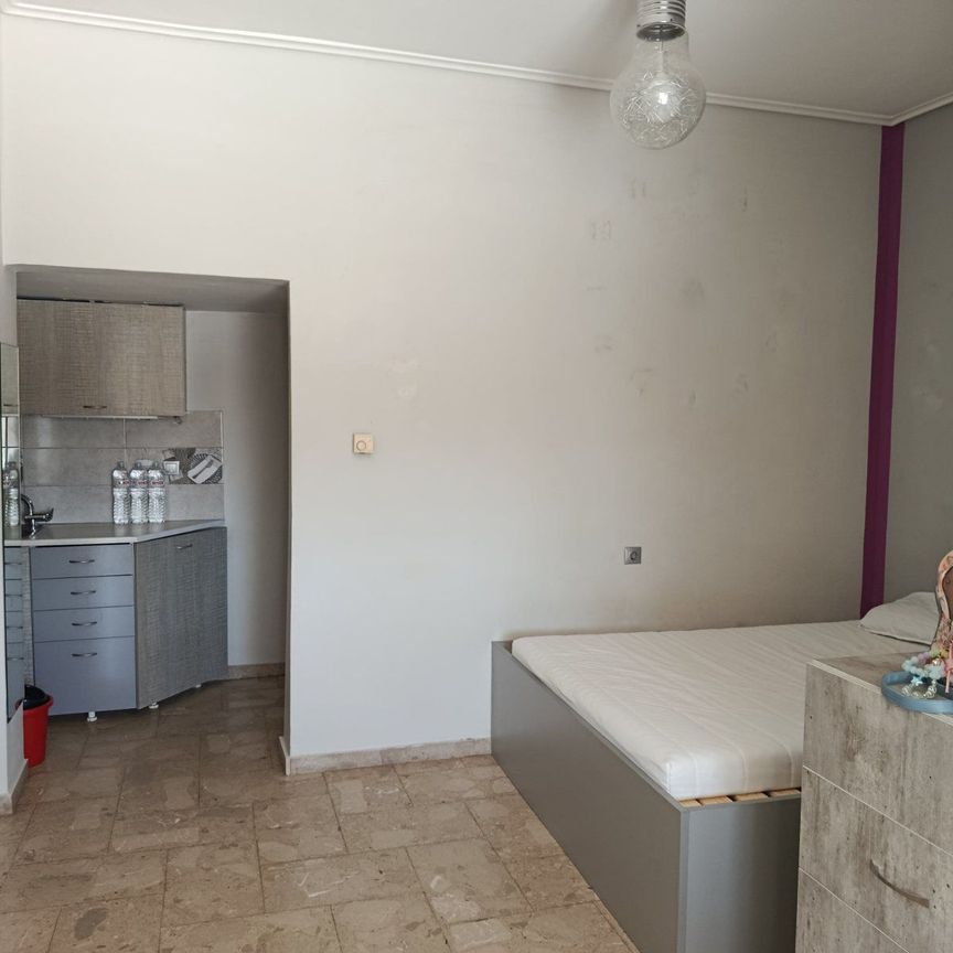 Studio/Γκαρσονιέρα για ενοικίαση - Κορυδαλλός, - Photo 1