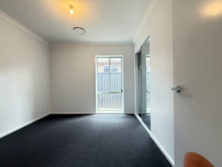 9 Salvatore Street, Austral NSW 2179 - House For Rent | Domain - Photo 4