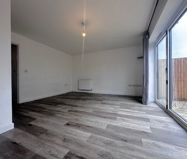Rodway Road - Photo 2