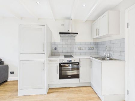 Studio to rent - Photo 4