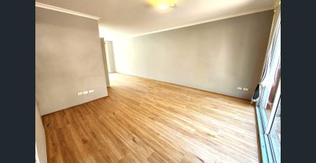 Resort Style 2 Bedroom Townhouse - Photo 5