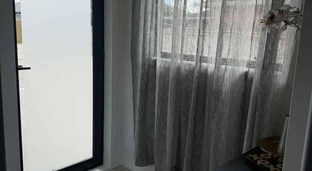 NEW 2 BR Apt at Fifth Ave. w/ Parking - Photo 5