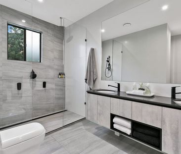 Beautiful 3 Bedroom Home in Sunshine Cove! - Photo 6