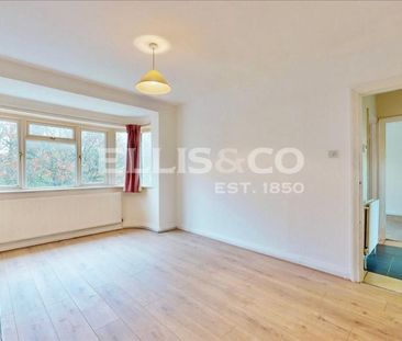 3 bedroom maisonette to rent - Photo 1