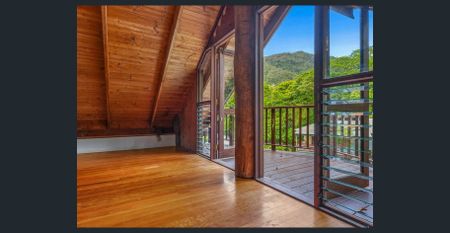 LIVE IN THE RAINFOREST!!!! - Photo 2