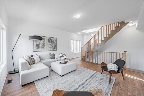 For Lease - 113 Pidgeon Street, Toronto, Ontario - Photo 1